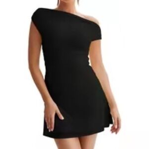 Elegant Black One-Shoulder Dress